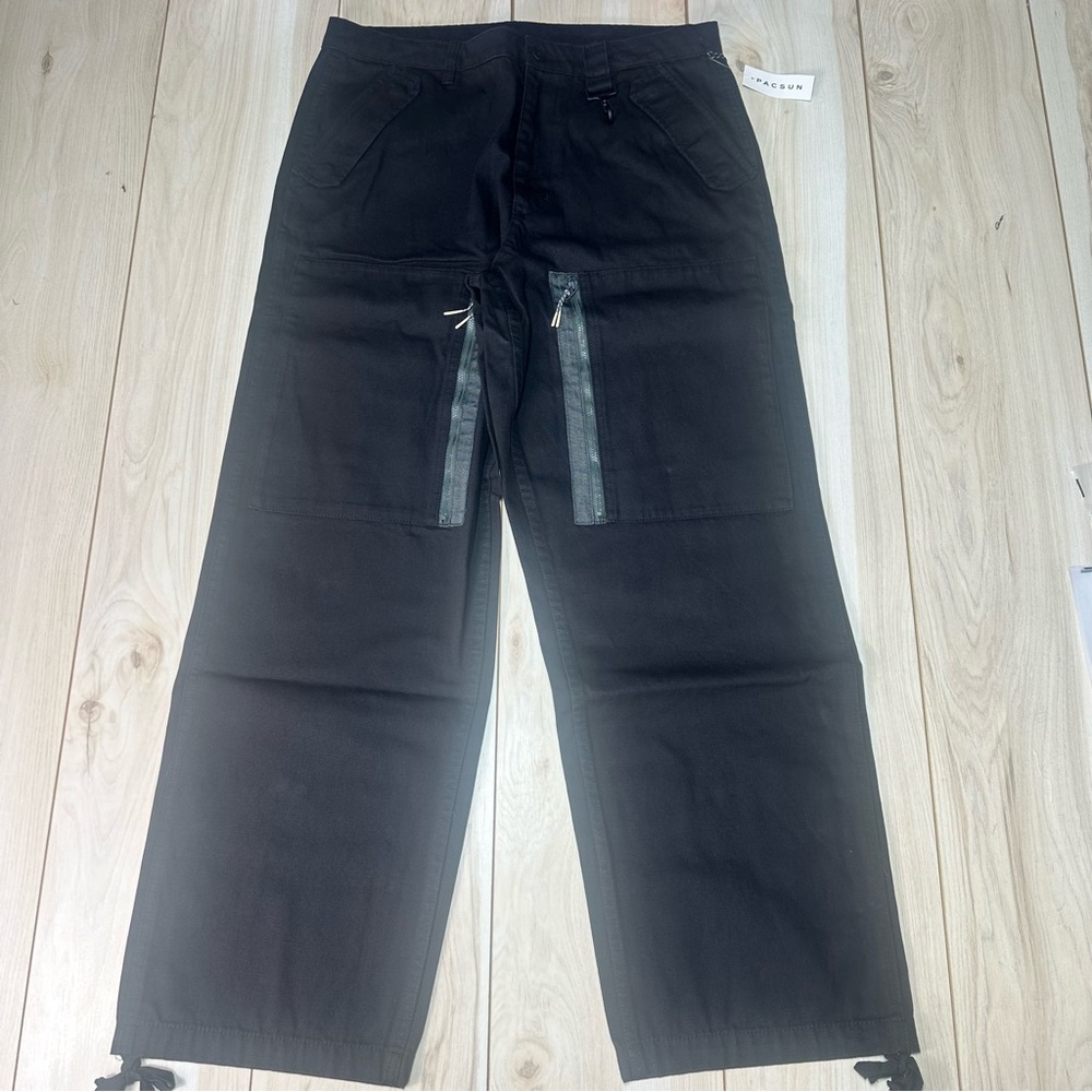 NWT RC Outdoor Supply cargo pants Men’s 34 Black Techwear  utility zip pocket‎